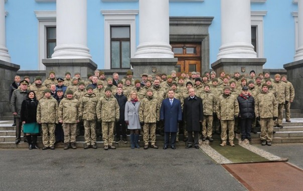 Из аппарата Минобороны и Генштаба б/Украины уволились 82% офицеров