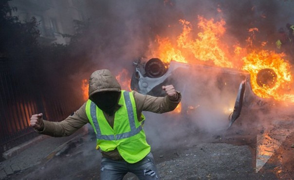 Альбац и Тютюкин хотят "як у Парыжи"