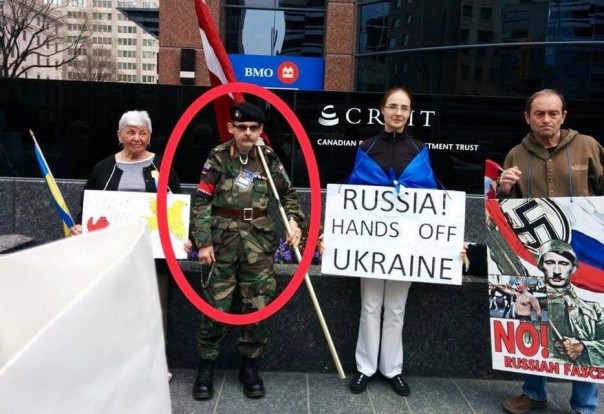 Кто, по-вашему, этот мощный старик?