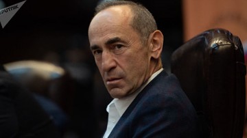 В Армении суд арестовал экс-президента Роберта Кочаряна