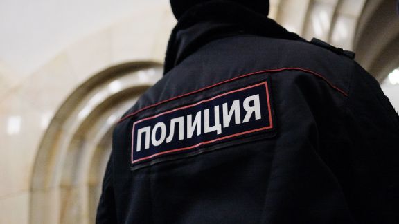 Оборотни в погонах. В подмосковном Чехове задержаны начальник полиции и его зам