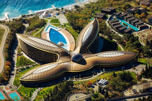 Правительство присудило 10 премий за лучшие проекты развития туризма в России