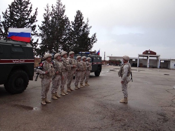 Российская военная полиция начала патрулировать зону безопасности на севере Сирии