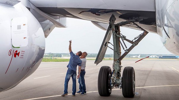 Санкции махнули «черным крылом». Самолет МС-21 может остаться без импортных композитов