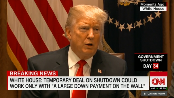 CNN узнал о подготовке администрации США к введению чрезвычайного положения