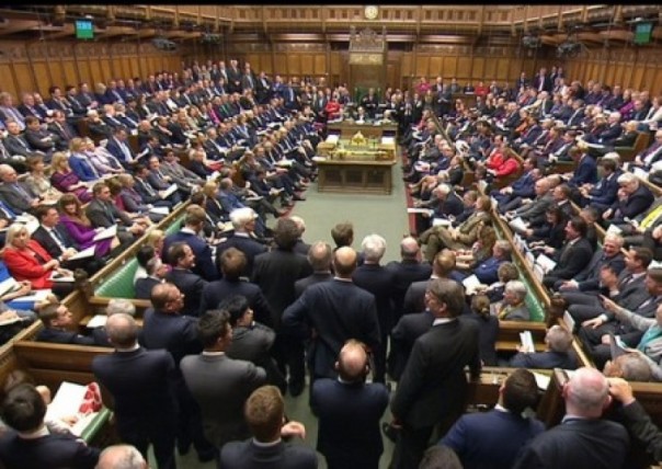 Англия рассказала как восстановить мир на Украине, но Крым придется оставить России