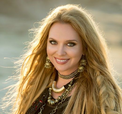 Музыкальная пауза! Улетай на крыльях ветра. Варвара