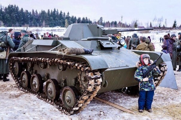 Исторические реконструкции и военно-патриотические выставки в Кудрово или чтение геройских поступков людей, защищавших свое Отечество