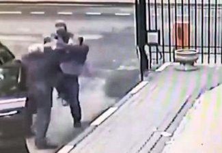 Выходец с Украины  напал на отставного генерала в Москве (Видео)