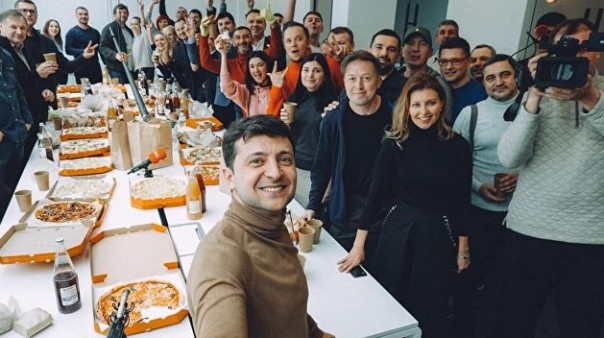 Промежуточная победа Коломойского: Рейтинг Зеленского как предмет для торга