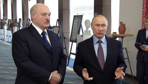 Путин и Лукашенко высказались по поводу суверенитета | Путин и Лукашенко сыграли в хоккей за одну команду