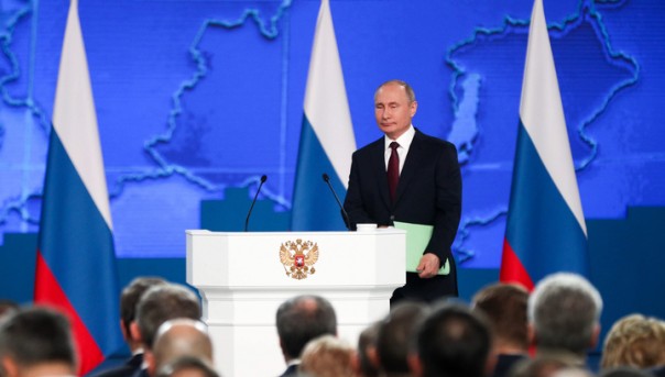 Путин: Золотовалютные резервы России впервые в истории покрывают внешний долг | За 20 лет число бедных в России сократилось в два раза