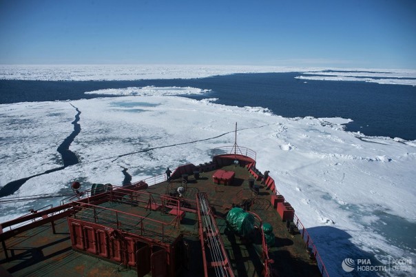 В США пообещали не допустить господства России в Арктике