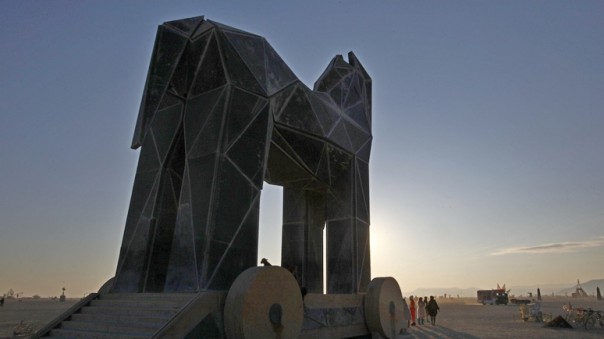 Пентагон готовит «троянского коня» для России и Китая