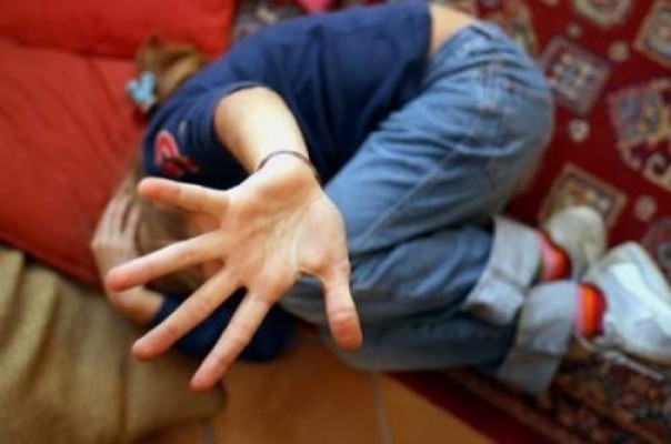 14-летний украинец, изнасилованный отцом, повторил издевательства над шестиклассником, снимая на видео