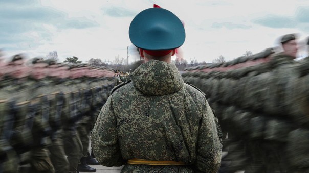 В России предложили вернуть в силовые структуры обращение «господин»