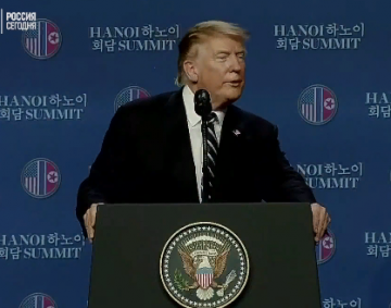 Западных журналистов возмутило, что Трамп ответил на вопрос Sputnik