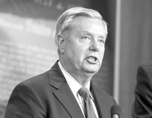 Ход конем: республиканцы требуют создать комиссию для проверки противников Трампа