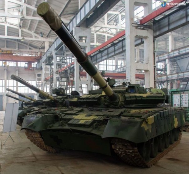 Укроборонпром показал модернизированный танк Т-80 для армии укрофашистов