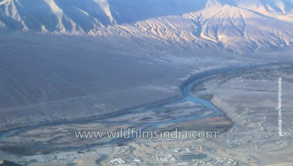 Рукотворная катастрофа: Индия перекроет реки на границе с Пакистаном