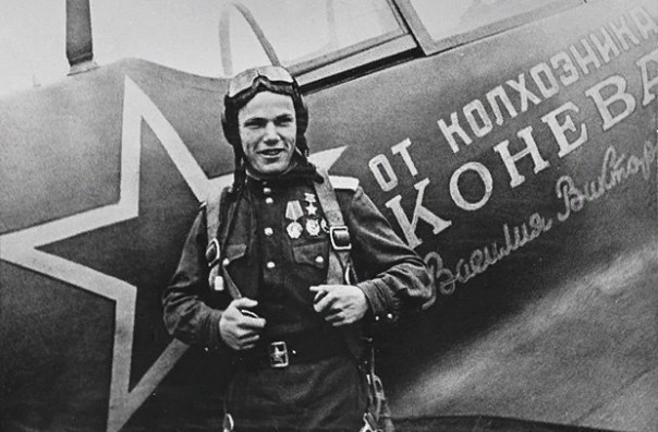 Трижды Герой Советского Союза: история жизни лётчика-аса Ивана Кожедуба