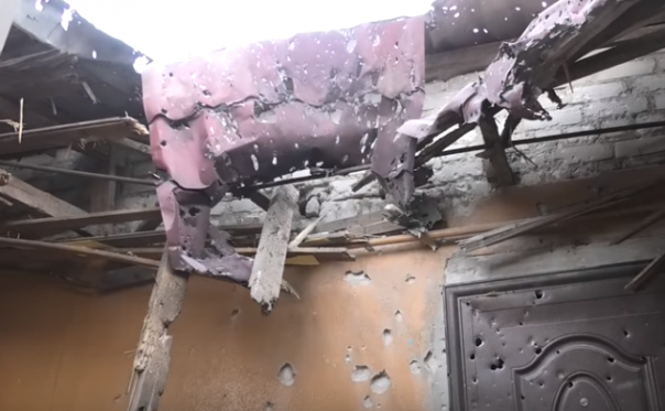 В Коминтерново обстрелян пункт выдачи помощи МККК и жилые дома