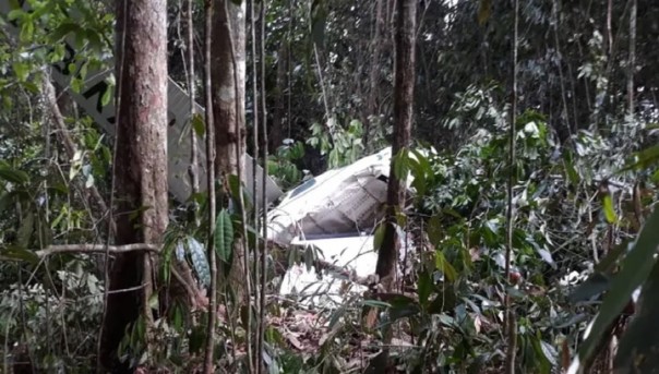 От первого лица: в Венесуэле пассажир самолета снял на видео момент авиакатастрофы