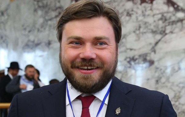 В "Справедливой России" подтвердили прием в партию руководителя холдинга "Царьград"