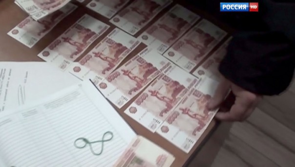 Попался на взятке: заммэра Майкопа сменил свой кабинет на ИВС | Дмитрия Фриша отправили под домашний арест