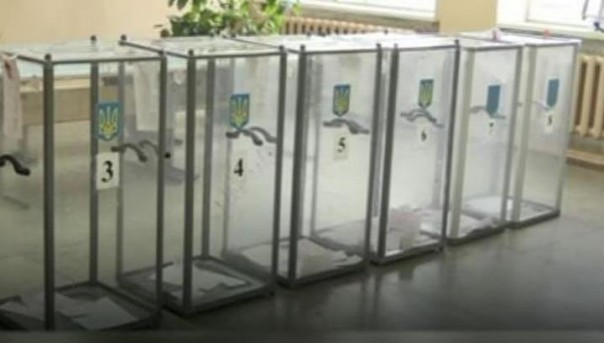 На Украине начались выборы президента | Эксперты: второго тура выборов президента на Украине не избежать