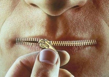 Крымского журналиста лишили зарплаты за огласку скандала в Судаке