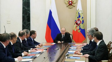 Путин обсудил с Совбезом обстановку на Ближнем Востоке