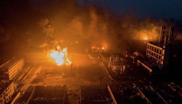 Страшный взрыв на химзаводе в Китае повредил около 3 тысяч жилых домов