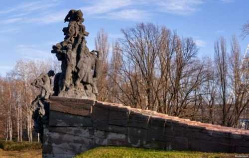 Если бы не НКВД, то Бабьего Яра не было