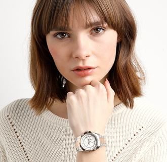 Женские и мужские часы Guess — курс на молодость и позитив