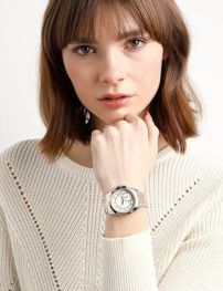 Женские и мужские часы Guess — курс на молодость и позитив