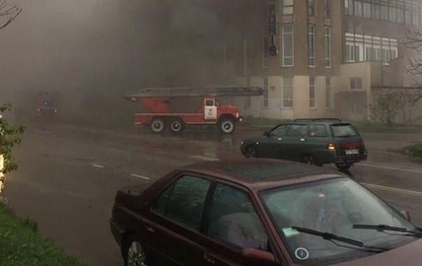 В Херсоне загорелась типография | В Запорожье горел завод ферросплавов
