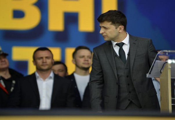 Суд отказался снимать Зеленского с выборов