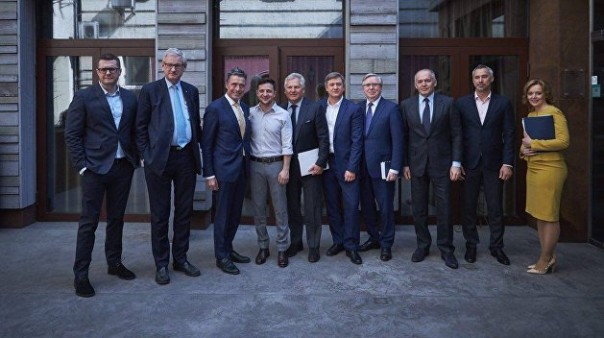 Зеленский, моровое сообщество и европейская нация. Ростислав Ищенко