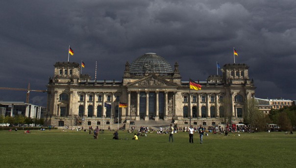 В Бундестаге призвали оказать "устрашающее воздействие" на Россию