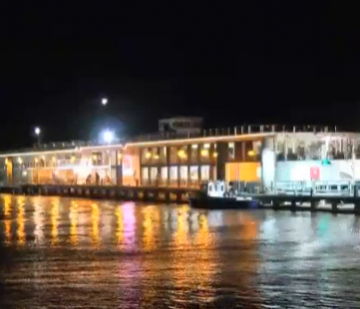 Нефтяной танкер столкнулся с круизным теплоходом у берегов Нидерландов