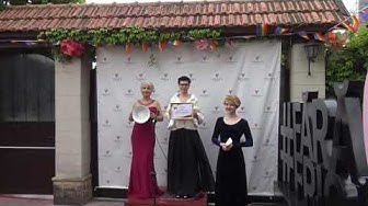 ЛГБТшники наградили Додона эмалированной миской