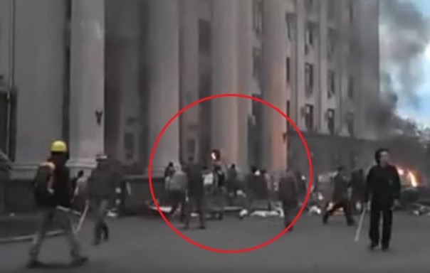 Юрий Ткачёв: как поживает "активист", бросивший горящую покрышку в Дом профсоюзов?