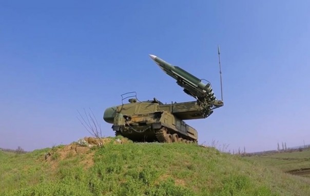 Укрофашисты провели в Донбассе учения подразделений ПВО | На Украине испытывают уникальный арткомплекс