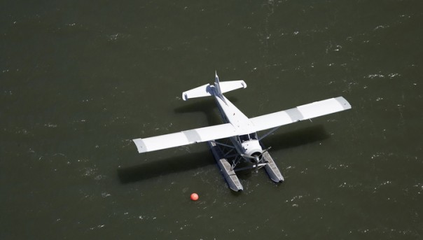 Пять человек погибли в результате крушения двух гидросамолетов на Аляске