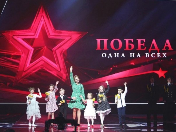 Украинская «демократия» обязательно самоубьётся