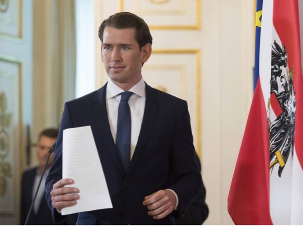 Президент Австрии отправил в отставку правительство во главе с Курцем