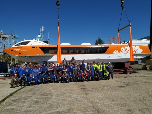 Спущено на воду очередное судно на подводных крыльях серии «Валдай 45Р»