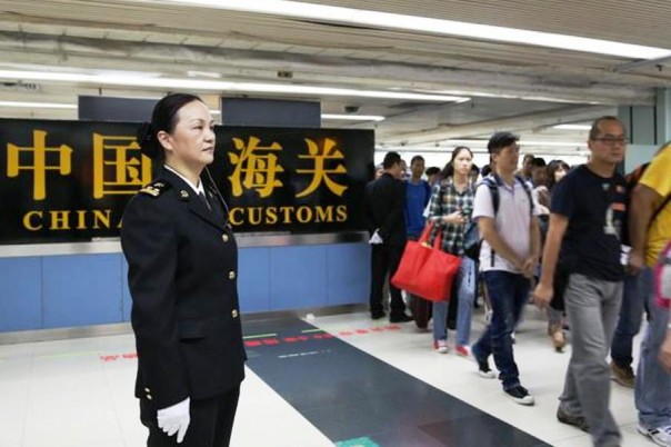 Россия потребовала разъяснить основания проверки телефонов приезжающих в Китай туристов