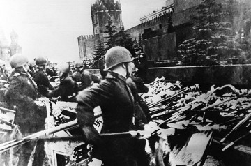 Гитлер собирался победить СССР за 5 месяцев, США «отвели» России полгода